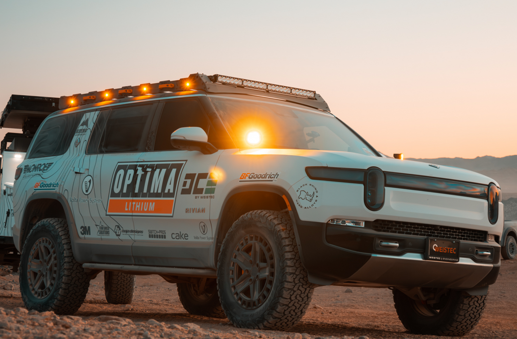 Rivian R1S Roof Rack System With Light Bar Cut Out for Rigid Industries Adapt Series 40" Light Bar
